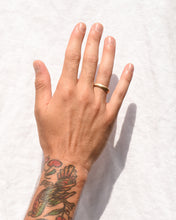 Load image into Gallery viewer, Where to buy a wedding ring in richmond